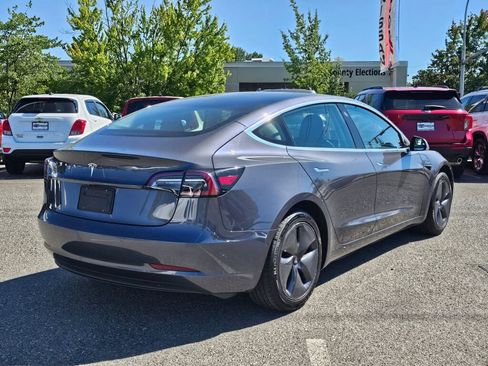 Used 2019 Tesla Model 3 RWD image 5