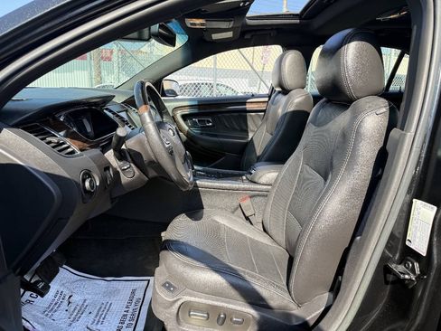 Used 2014 Ford Taurus Limited w/ Equipment Group 301A AWD/4WD image 10