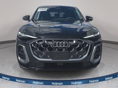Used 2025 Audi Q5 Premium Plus w/ Premium Plus AWD/4WD image 3