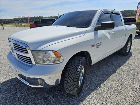 Used 2019 RAM 1500 Big Horn AWD/4WD image 5