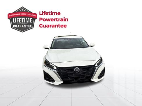 Used 2023 Nissan Altima 2.5 SL FWD image 10