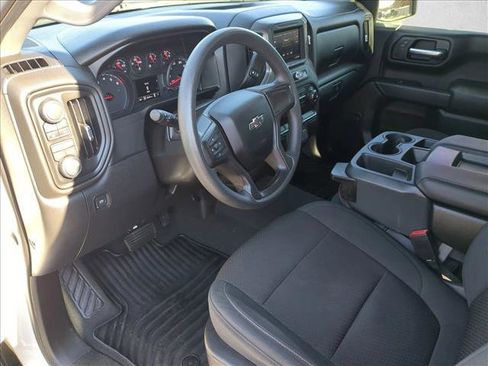 Used 2021 Chevrolet Silverado 1500 Custom Trail Boss w/ LPO, Dark Essentials Package image 10