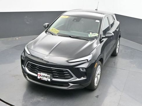 Used 2025 Buick Encore GX Preferred image 34