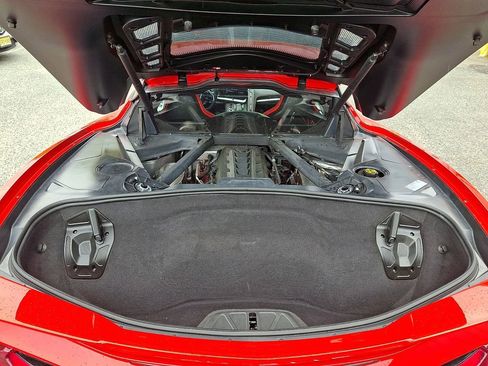 Used 2020 Chevrolet Corvette Stingray Coupe w/ Z51 Performance Package RWD image 29