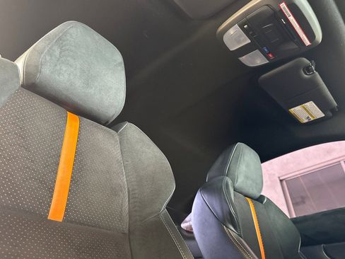 Used 2023 Toyota GR86 10th Anniversary SE image 16