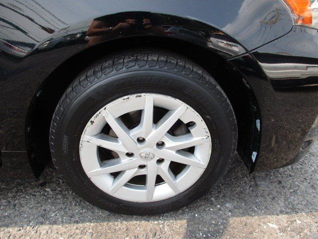 Used 2015 Toyota Prius V Four FWD image 11