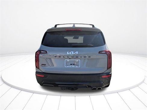 Used 2022 Kia Telluride EX w/ EX Premium Package image 14