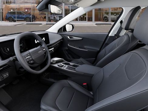 New 2026 Kia EV6 Wind RWD image 17