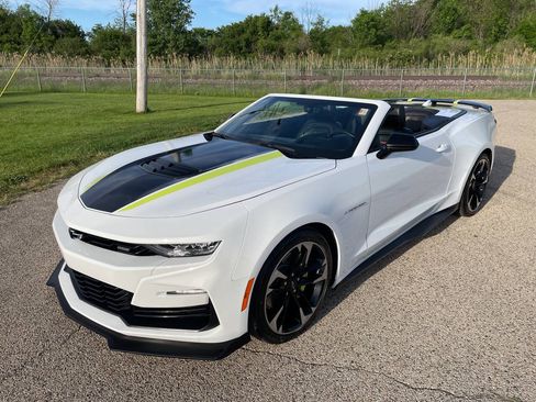 Used 2023 Chevrolet Camaro SS RWD image 68