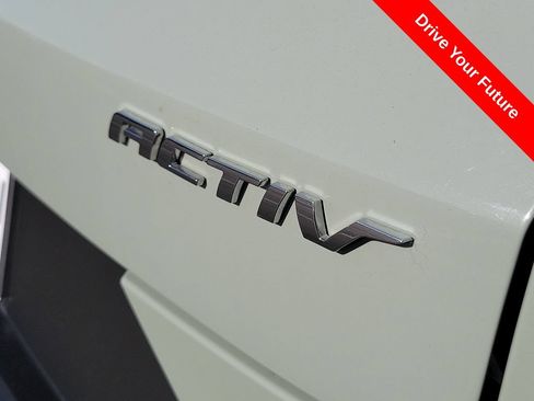 Used 2024 Chevrolet TrailBlazer ACTIV FWD image 25