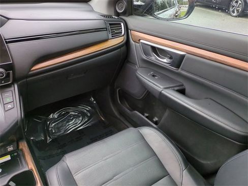 Used 2020 Honda CR-V Touring image 17