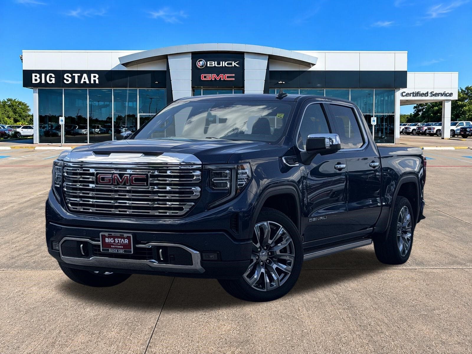 Used 2023 GMC Sierra 1500 Denali w/ Denali Reserve Package AWD/4WD image 2