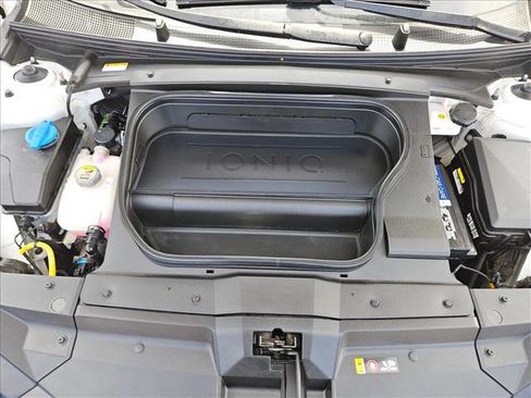 Certified 2024 Hyundai Ioniq 6 Limited image 28