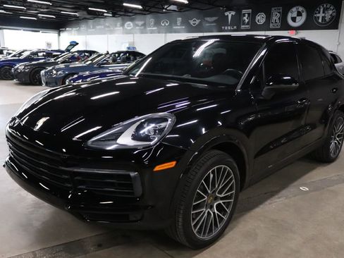 Used 2019 Porsche Cayenne image 1
