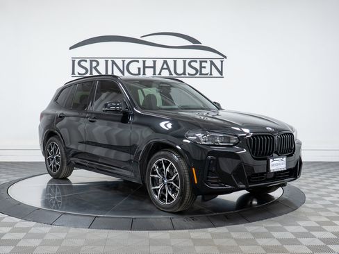 Used 2024 BMW X3 xDrive30i w/ Premium Package w/ZPA image 3
