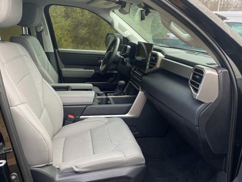 Used 2024 Toyota Tundra Limited w/ TRD Off-Road Package image 35