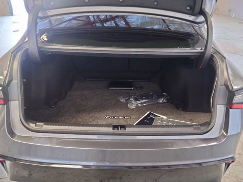 Used 2022 Lexus IS 350 F Sport image 7