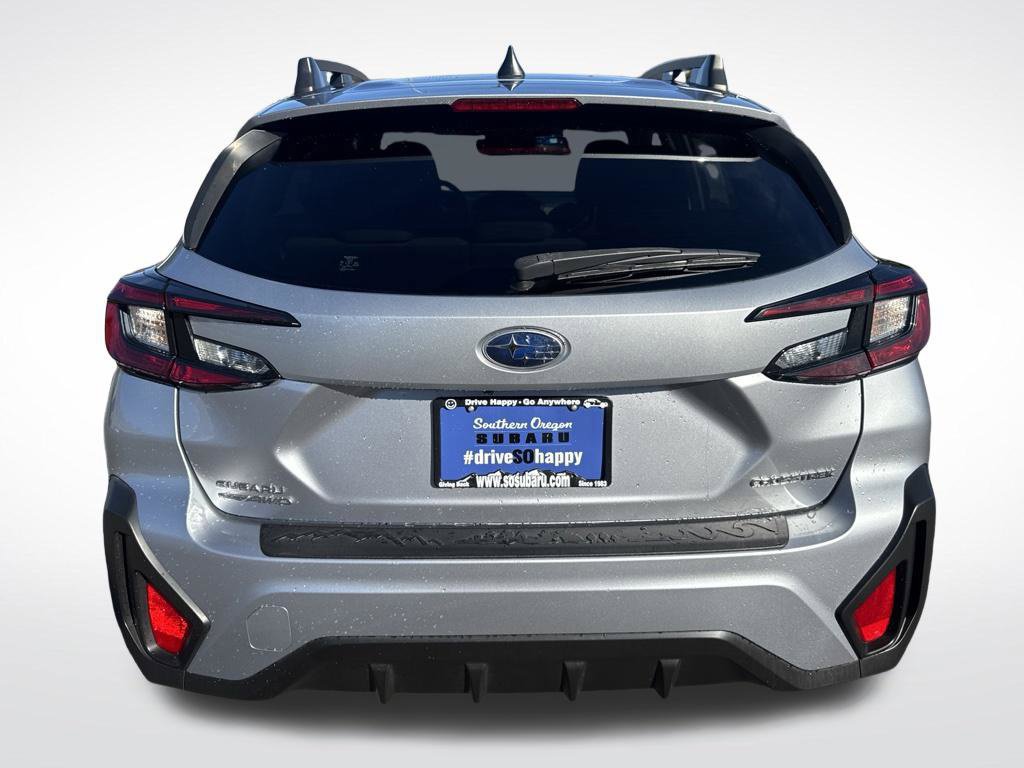 Used 2024 Subaru Crosstrek 2.0i Premium AWD/4WD image 6