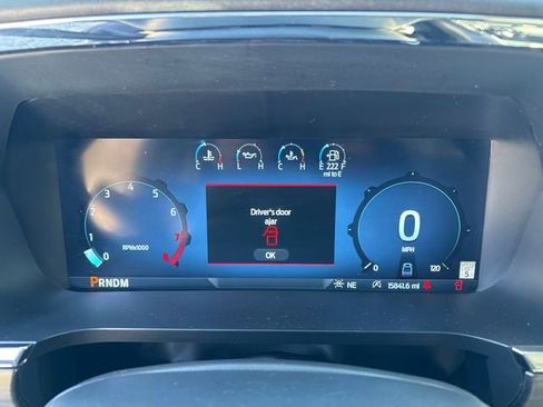 Certified 2025 Ford F150 Lariat w/ Equipment Group 501A Mid image 21