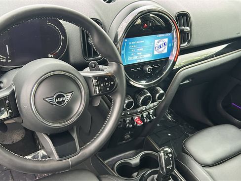 Used 2024 MINI Cooper Countryman S w/ Premium Package AWD/4WD image 10