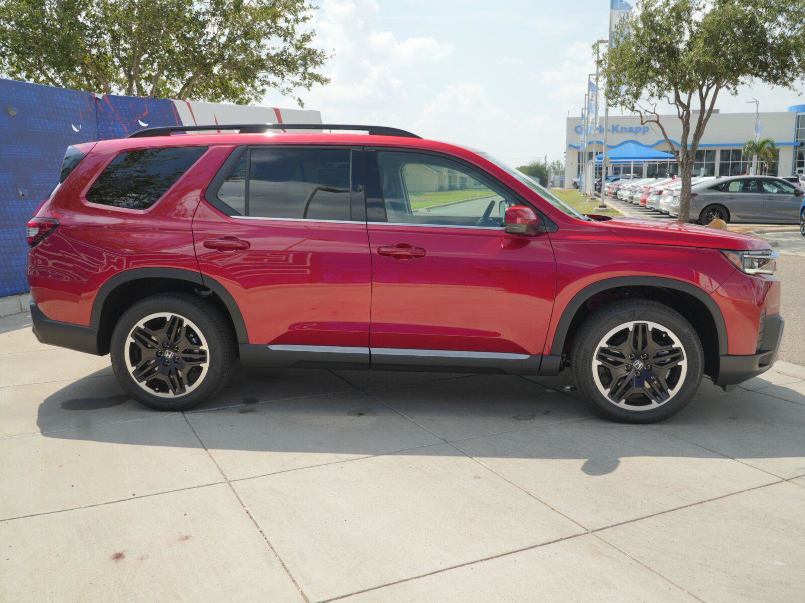 New 2026 Honda Pilot image 5