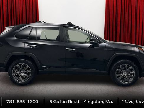 Certified 2023 Toyota RAV4 Limited AWD/4WD image 4