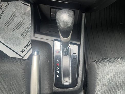 Used 2015 Honda Civic SE image 15