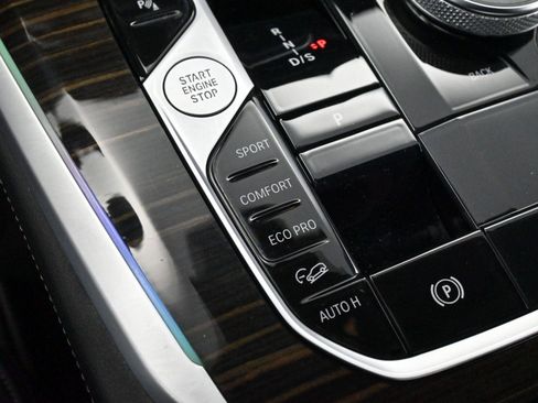 Used 2024 BMW X5 xDrive40i w/ Premium Package image 23