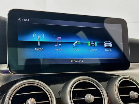 Used 2020 Mercedes-Benz C 300 Sedan w/ Premium Package image 14