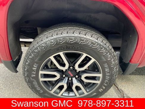 Certified 2023 GMC Sierra 1500 AT4 w/ Technology Package AWD/4WD image 31
