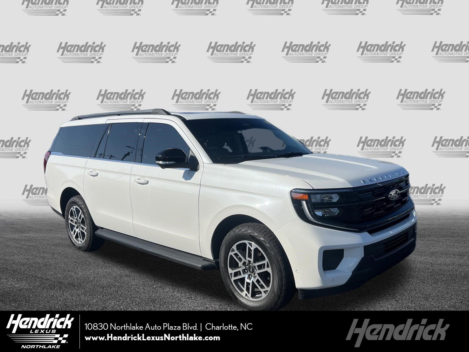 Used 2025 Ford Expedition Max Active AWD/4WD image 1