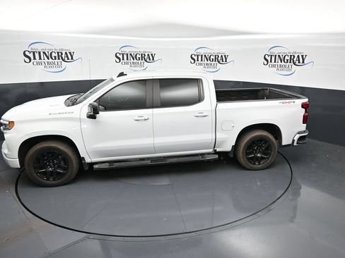 Used 2023 Chevrolet Silverado 1500 RST w/ Protection Package AWD/4WD image 21