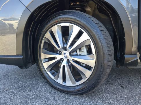 Used 2022 Subaru Ascent Touring image 35