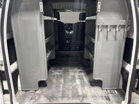 Used 2020 Nissan NV200 S image 9