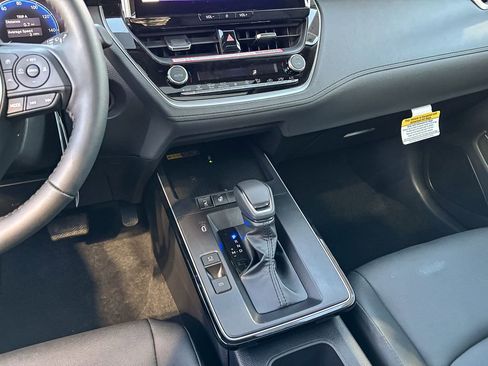 New 2026 Toyota Corolla Cross XLE image 21