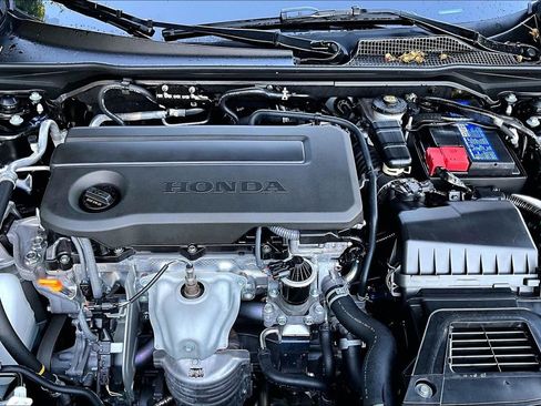 Used 2025 Honda Civic Sport image 22