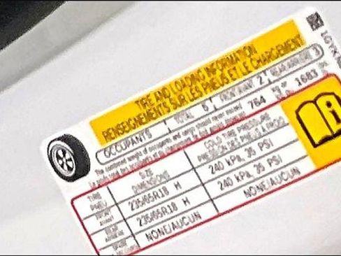 Used 2021 Cadillac XT5 Premium Luxury image 19