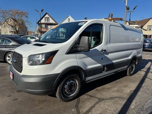 Used 2017 Ford Transit 150 130 Low Roof image 3