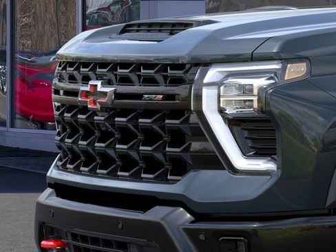 New 2026 Chevrolet Silverado 2500 ZR2 image 13