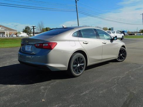Used 2025 Chevrolet Malibu LT image 7