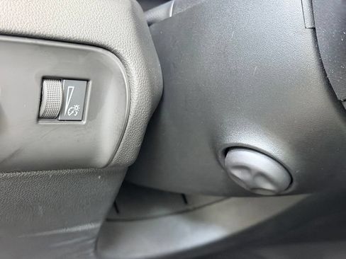 Used 2024 Buick Enclave Avenir AWD/4WD image 47