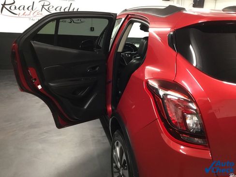 Used 2017 Buick Encore Premium image 27