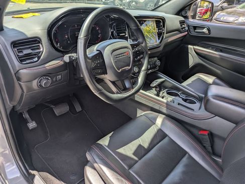 Used 2025 Dodge Durango GT AWD/4WD image 17