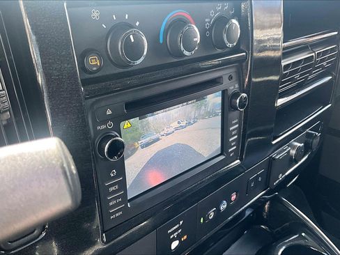 Used 2019 Chevrolet Express 2500 G25 image 22