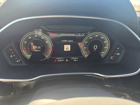 Used 2023 Audi Q3 2.0T Premium Plus w/ Premium Plus Package AWD/4WD image 27