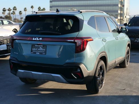 New 2026 Kia Seltos EX w/ EX Sunroof Package image 2