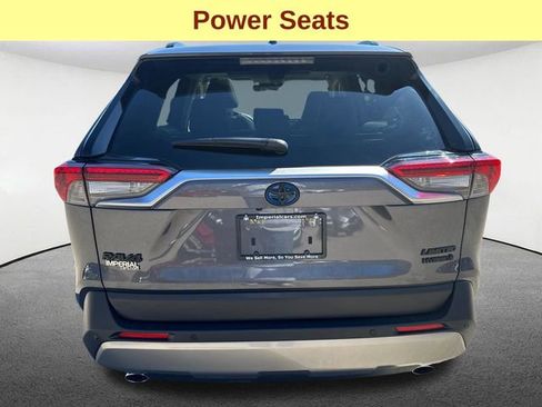 Used 2024 Toyota RAV4 Limited w/ Advanced Technology Package image 9