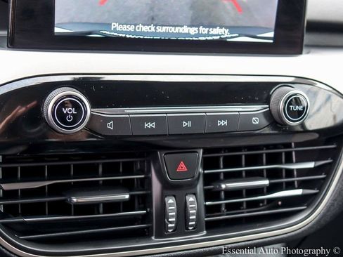 Certified 2022 Ford Escape SE w/ Convenience Package image 17