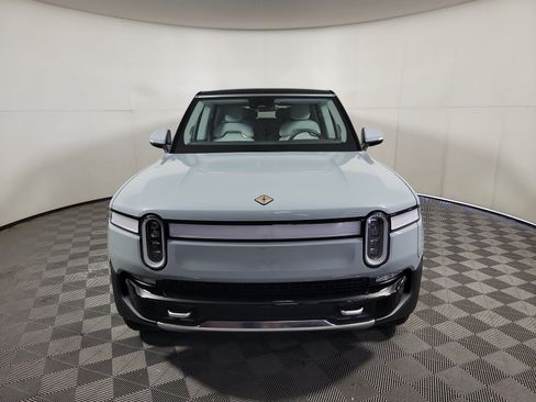 Used 2023 Rivian R1S Adventure AWD/4WD image 8