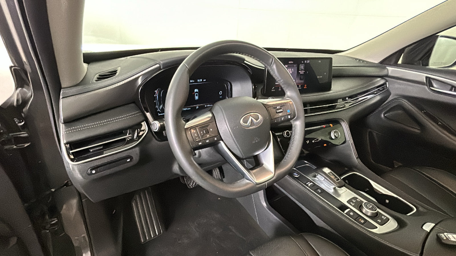 Used 2024 INFINITI QX60 Luxe AWD/4WD image 14